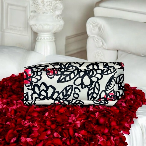 COACH Poppy Kyra Floral Graffiti Tote - Picture 6 of 10